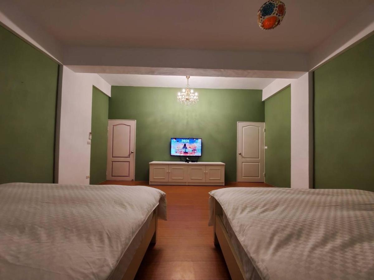 Bad Mia Homestay Hualien Extérieur photo
